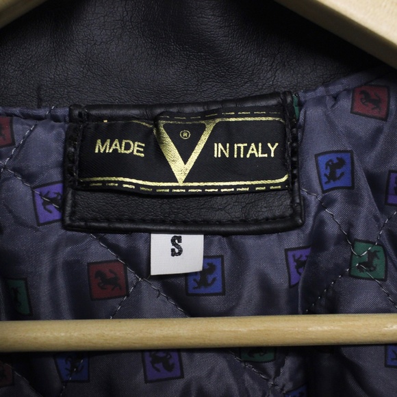 Bomber jacket - Picture 11 of 16